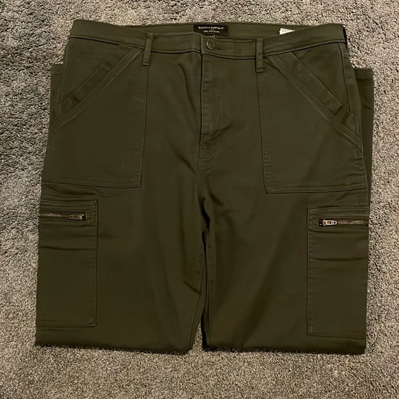 Banana Republic High Rise Skinny - Picture 1 of 4